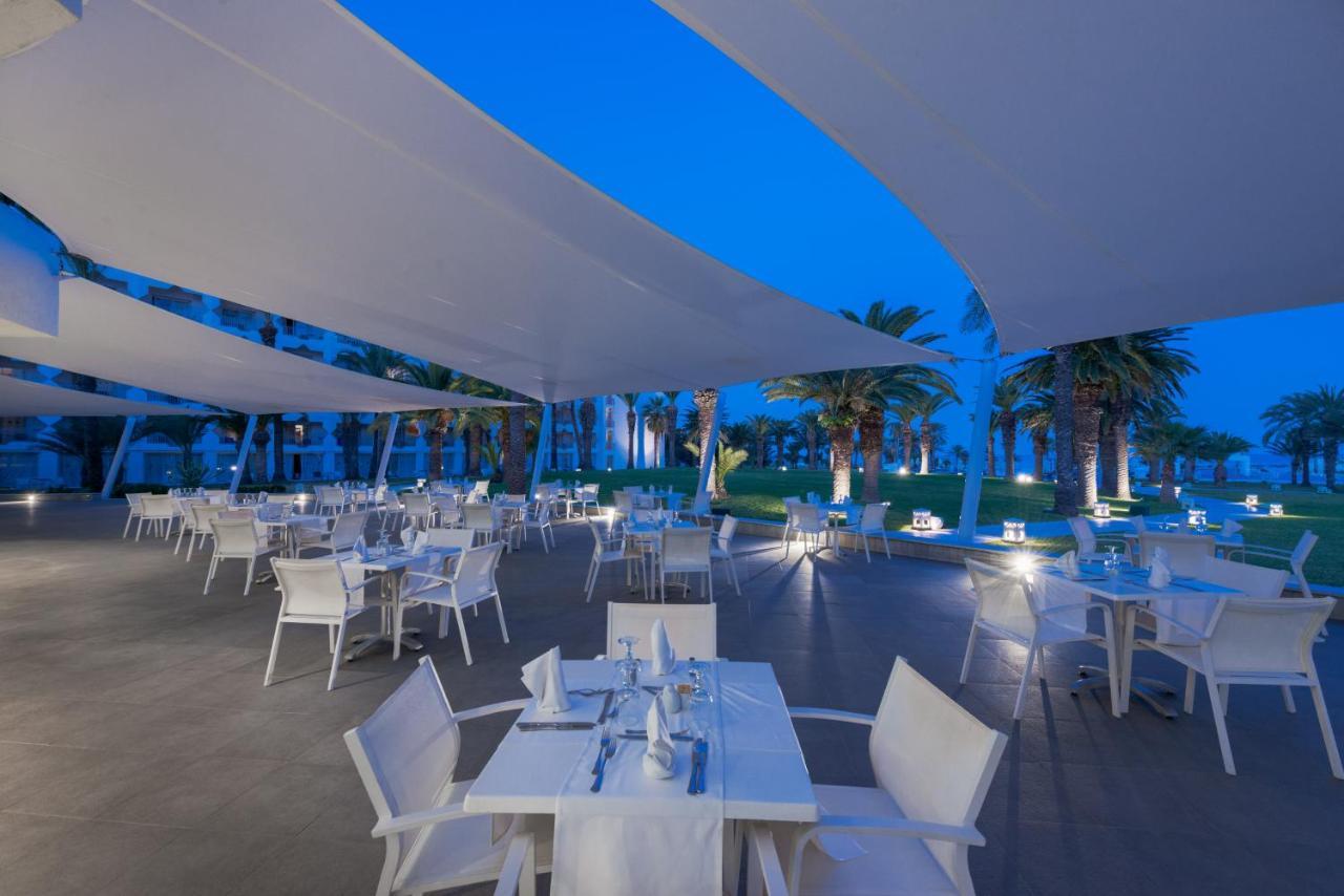 Hotel Jaz Tour Khalef Susa Esterno foto The restaurant
