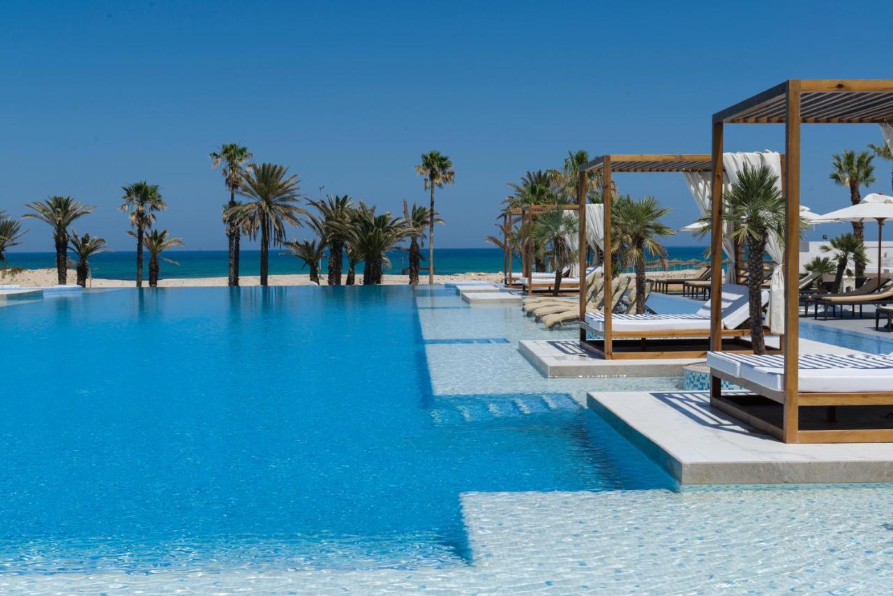Hotel Jaz Tour Khalef Susa Esterno foto The beach at the hotel
