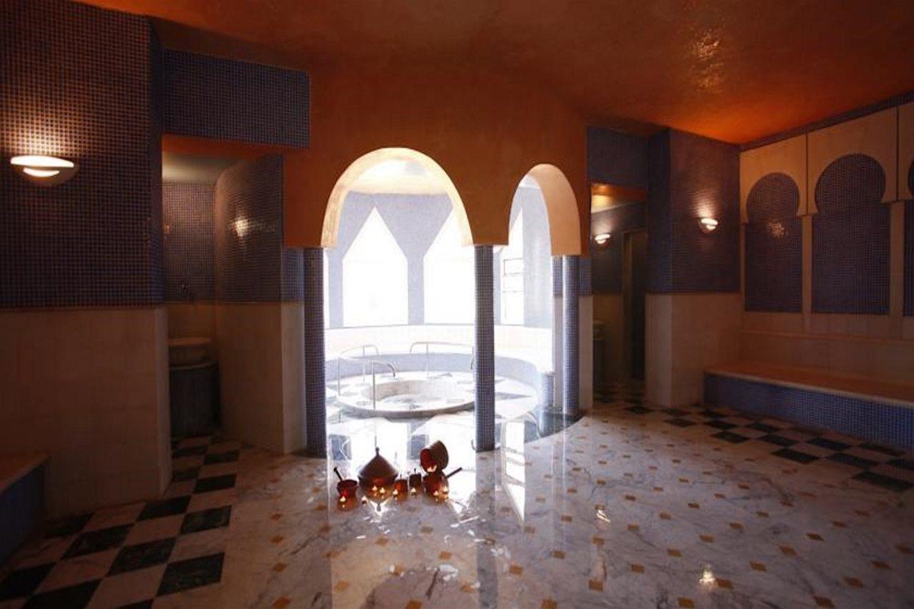 Hotel Jaz Tour Khalef Susa Esterno foto Interior of a hammam in Marrakech, Morocco