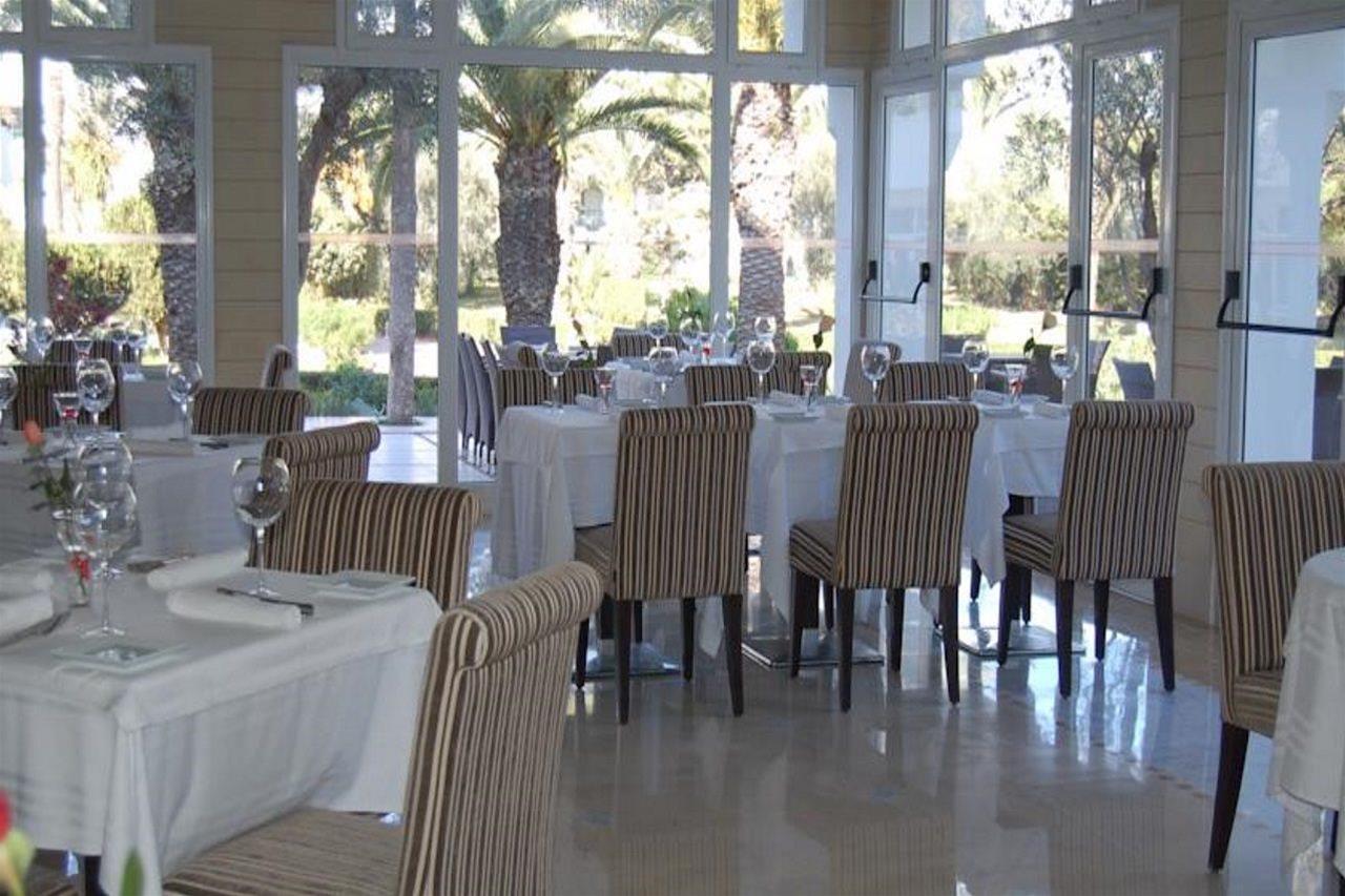 Hotel Jaz Tour Khalef Susa Esterno foto Restaurant