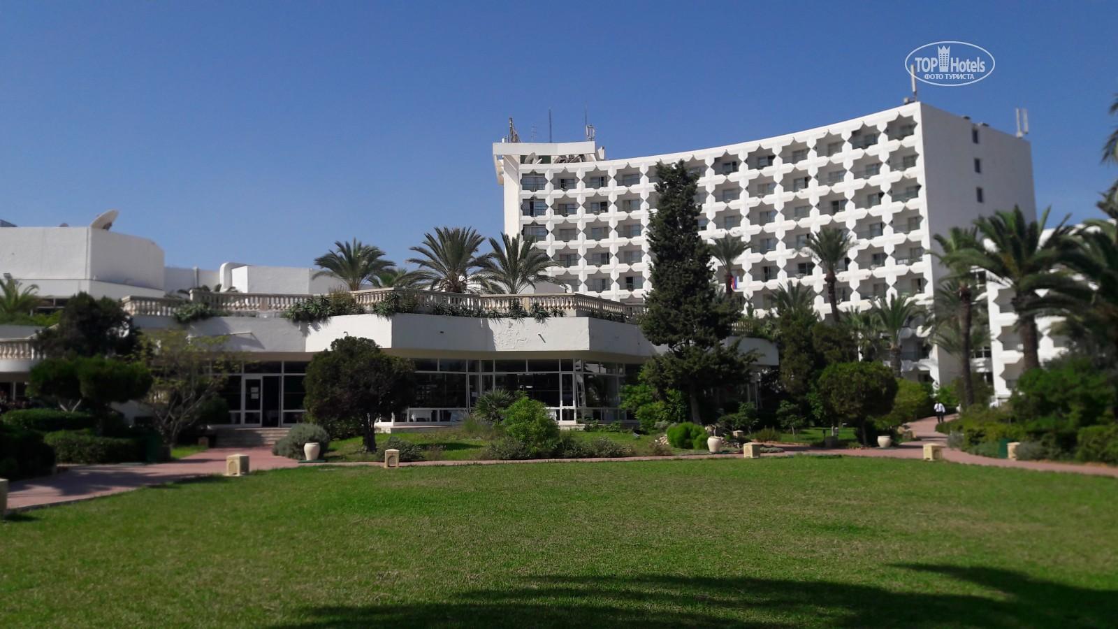 Hotel Jaz Tour Khalef Susa Esterno foto The hotel in 2016